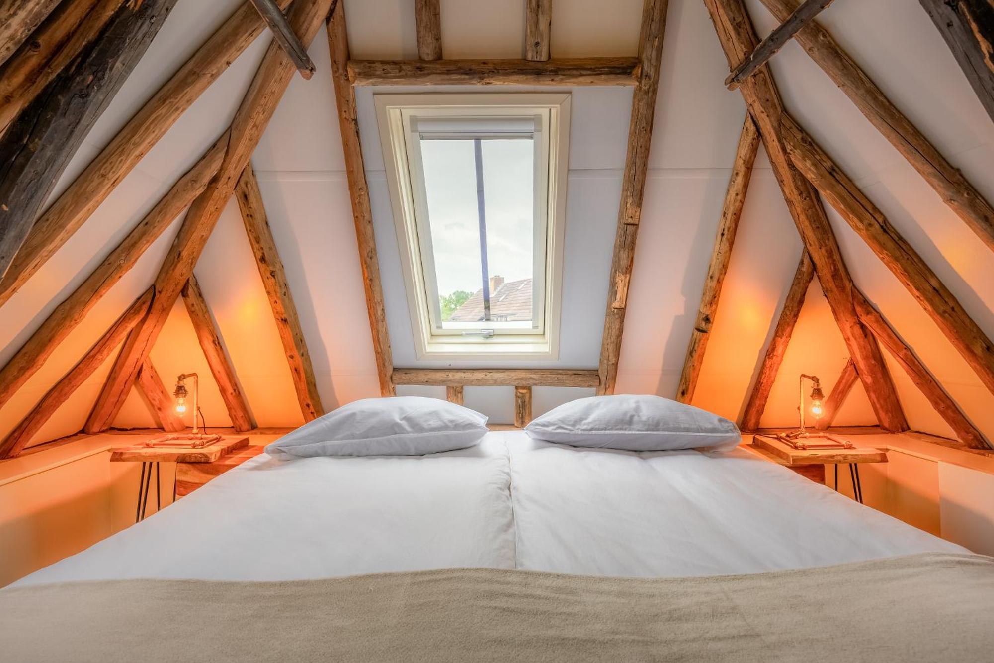 Unieke Bed En Breakfast Met Historisch Verhaal In Ferwert Ferwerd 外观 照片